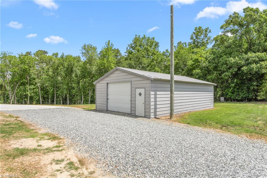6922 Charnel Lane, Climax, North Carolina image 49