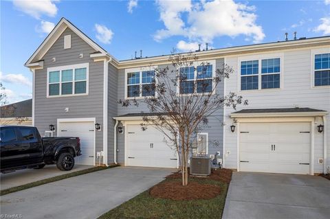 A home in Kernersville