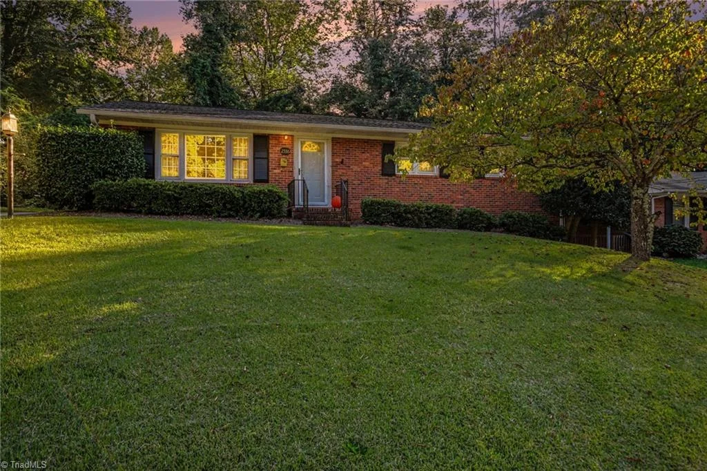 2336 Kaywood Lane