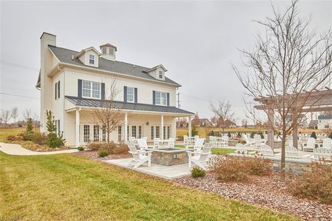 A home in Kernersville