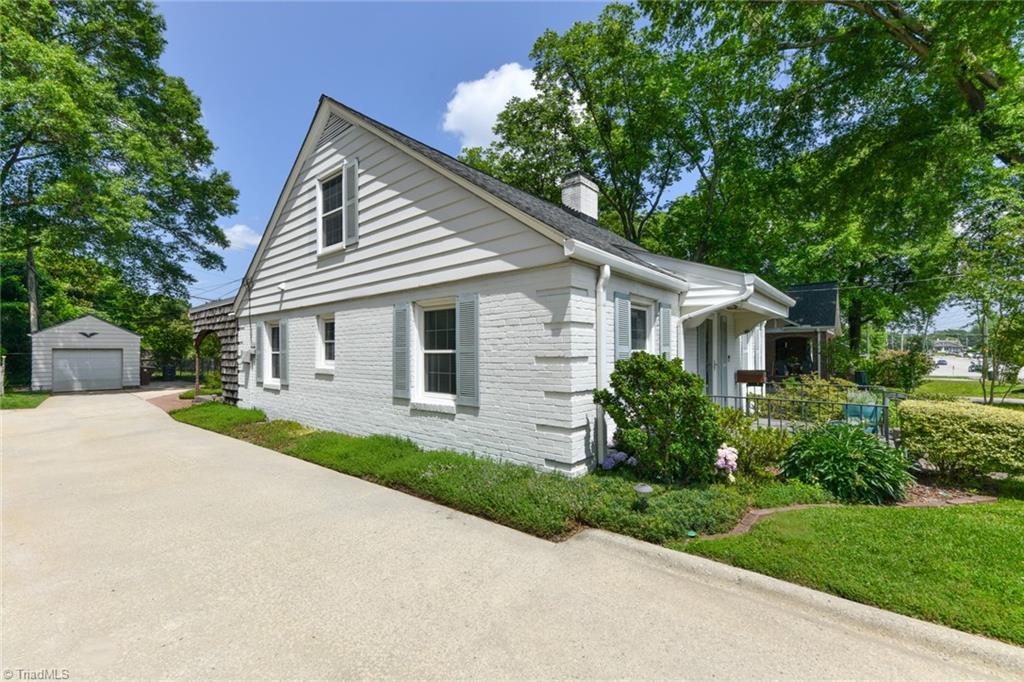 Greensboro, North Carolina 27403, United States, 2 Bedrooms Bedrooms, ,2 BathroomsBathrooms,Residential,Active,148567