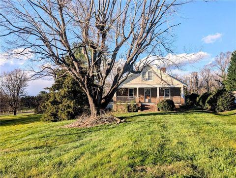 A home in Mount Airy