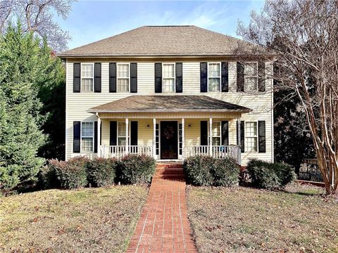 7415 Cortney Glen Lane Lewisville NC 27023