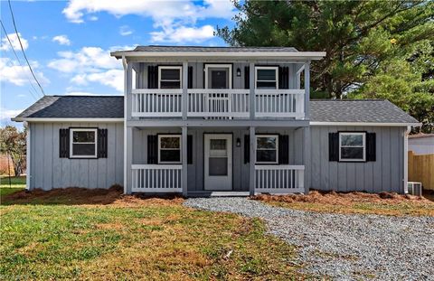 A home in Yadkinville