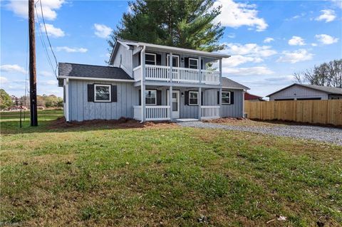 A home in Yadkinville