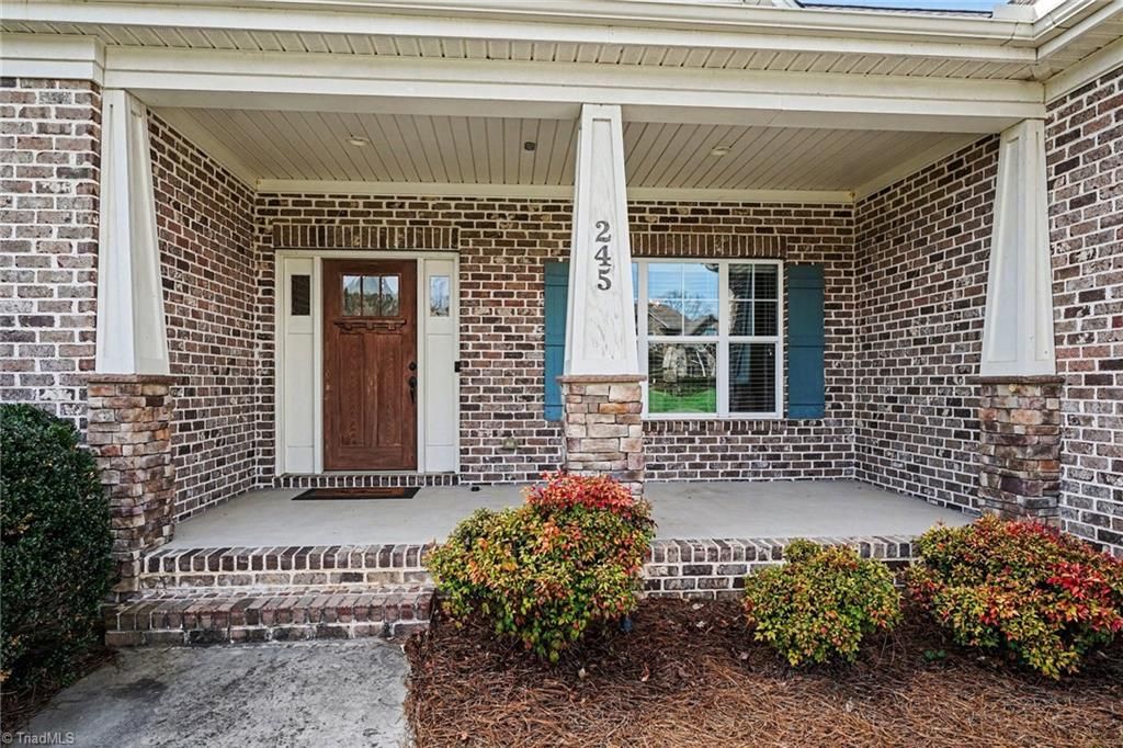 Photo of 245 Centenary Ridge Drive, Clemmons, NC 27012 (MLS # 1213621)