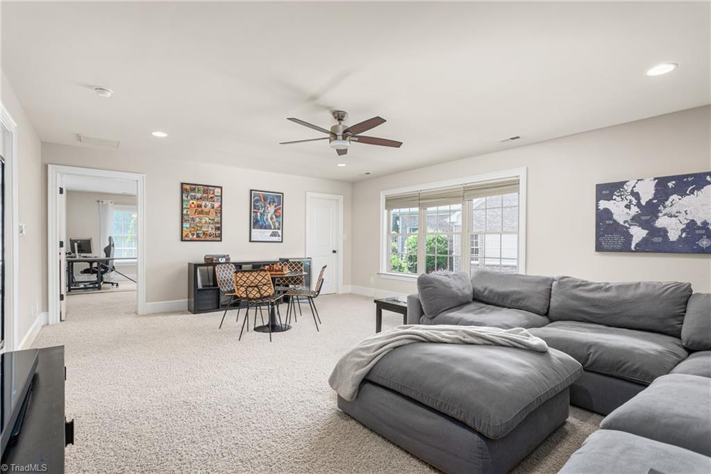 4403 Ashton Oaks Court, High Point, North Carolina image 29