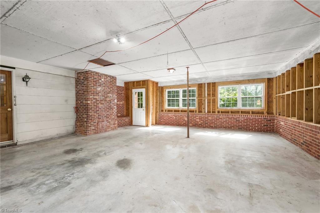 3245 Chinquapin Road, Yadkinville, North Carolina image 21