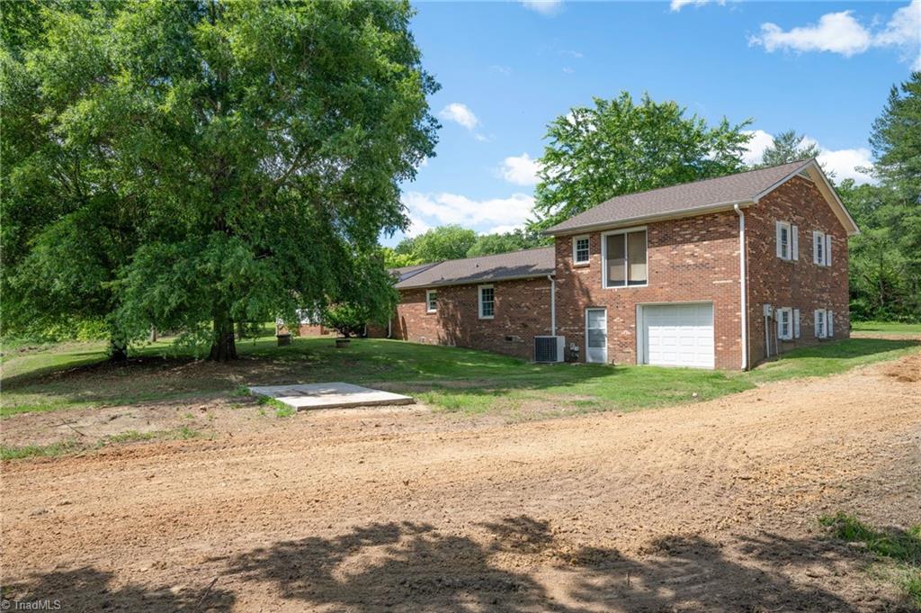 3245 Chinquapin Road, Yadkinville, North Carolina image 24