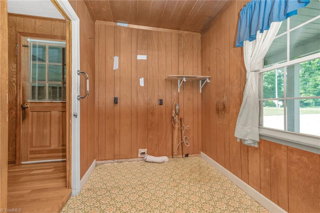 3245 Chinquapin Road, Yadkinville, North Carolina image 12