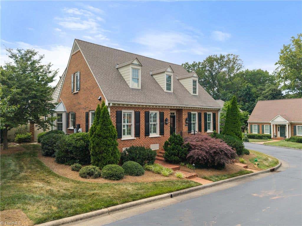 Photo of 138 Westhaven Circle, Winston-Salem, NC 27104 (MLS # 1224328)