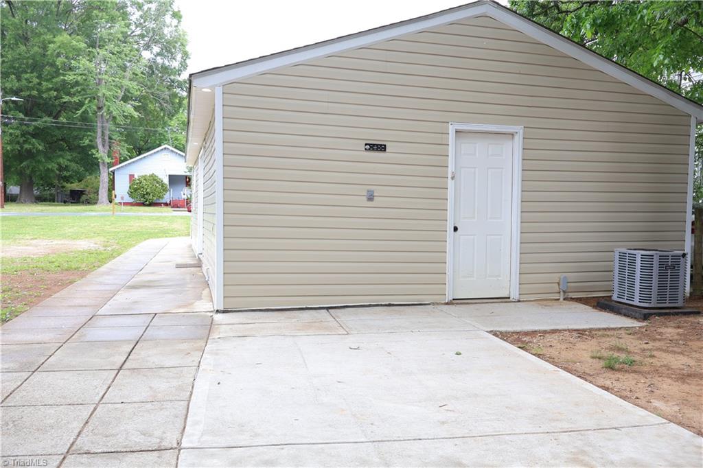 1536 Granville Street, Burlington, North Carolina image 37