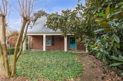 505 Salisbury Street Kernersville NC 27284