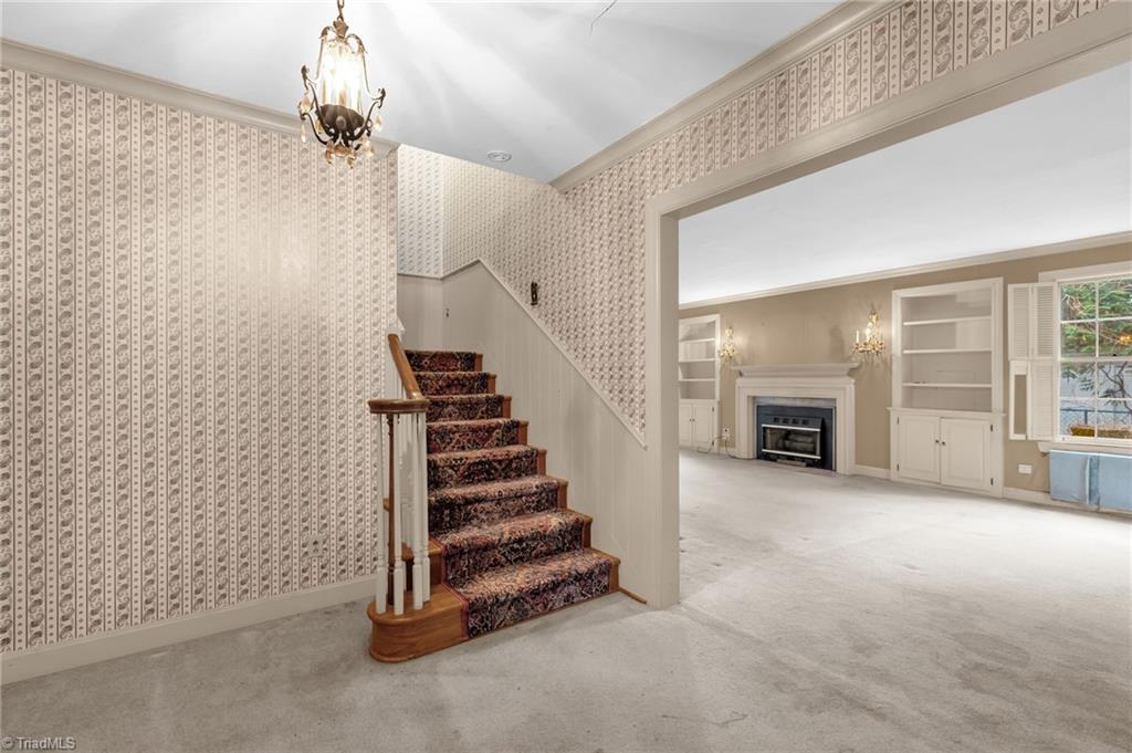 505 Salisbury Street