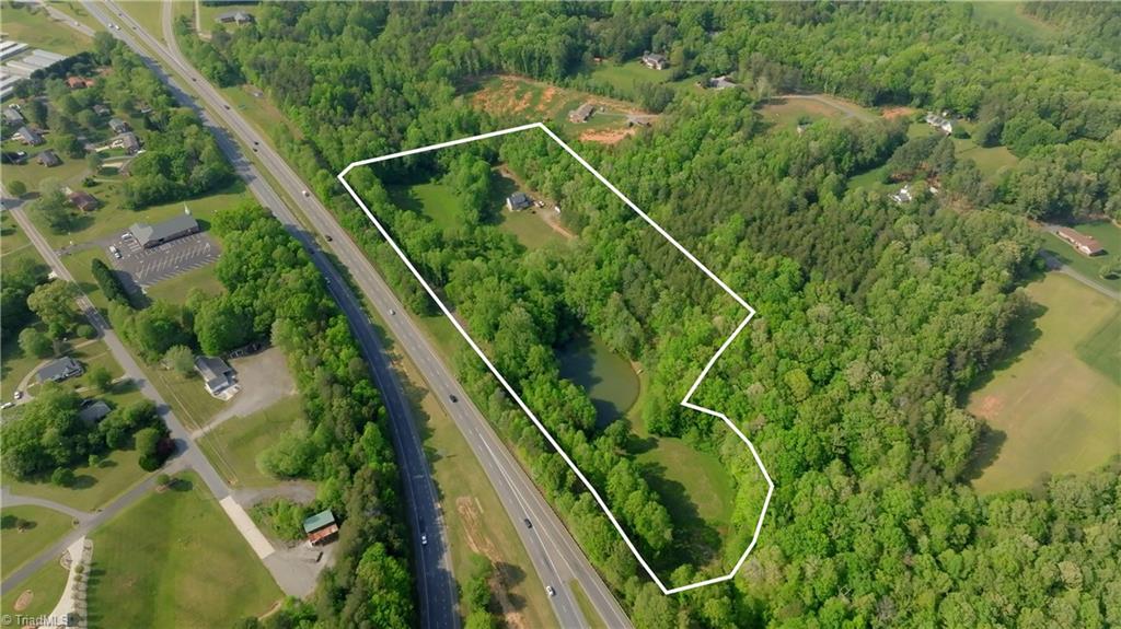 195 Old Hollow Road, Pilot Mountain, North Carolina image 33
