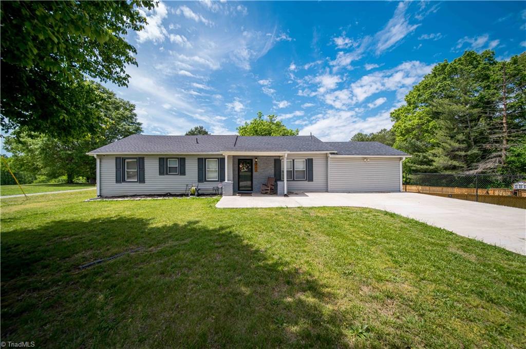 807 Rowe Road, Lexington, North Carolina image 3