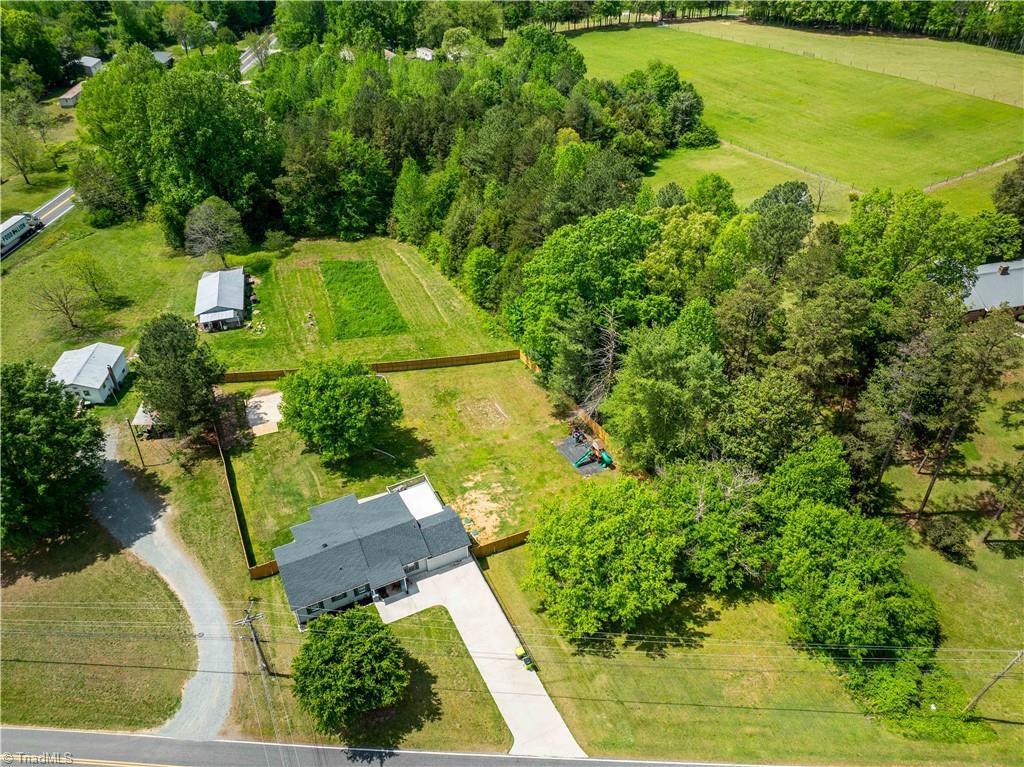 807 Rowe Road, Lexington, North Carolina image 5