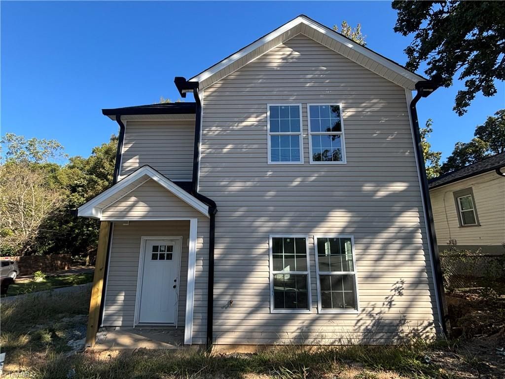 Photo of 1601 E Green Drive, High Point, NC 27260 (MLS # 1198560)