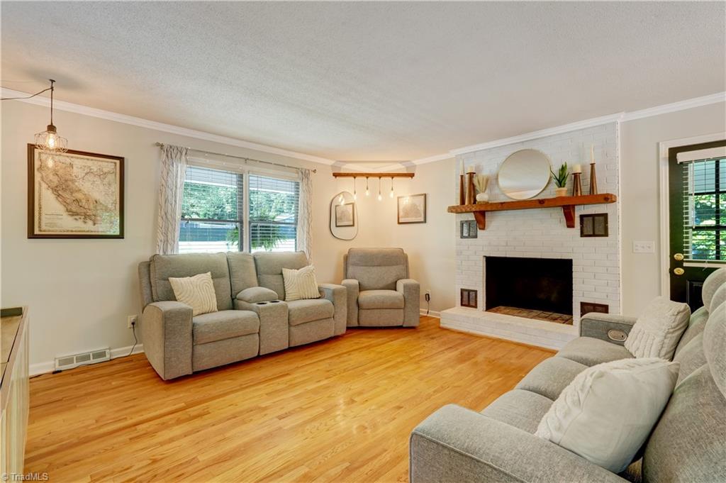 3005 Cedar Creek Drive, Kernersville, North Carolina image 6