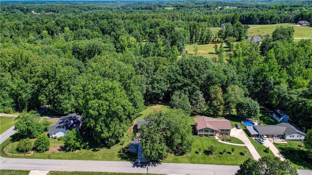 3005 Cedar Creek Drive, Kernersville, North Carolina image 32