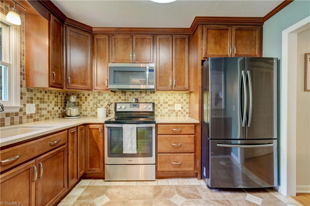 3005 Cedar Creek Drive, Kernersville, North Carolina image 10