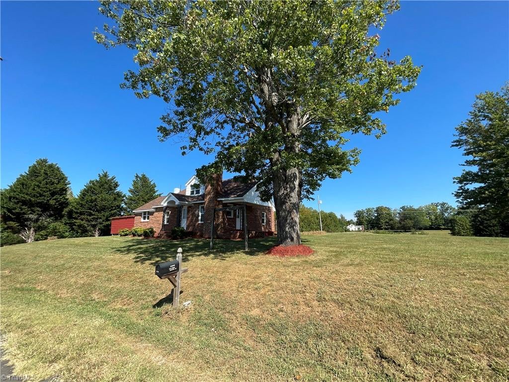 Photo of 539 Athey Simmons Road, Mount Airy, NC 27030 (MLS # 1236070)