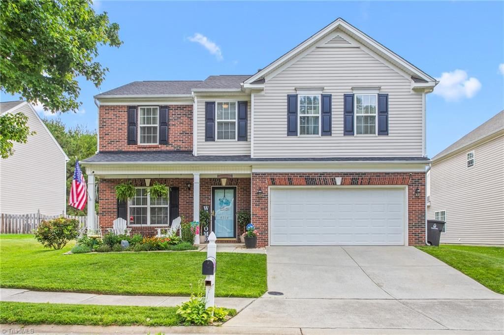 Photo of 4164 Shadetree Drive, Winston-Salem, NC 27107 (MLS # 1222211)