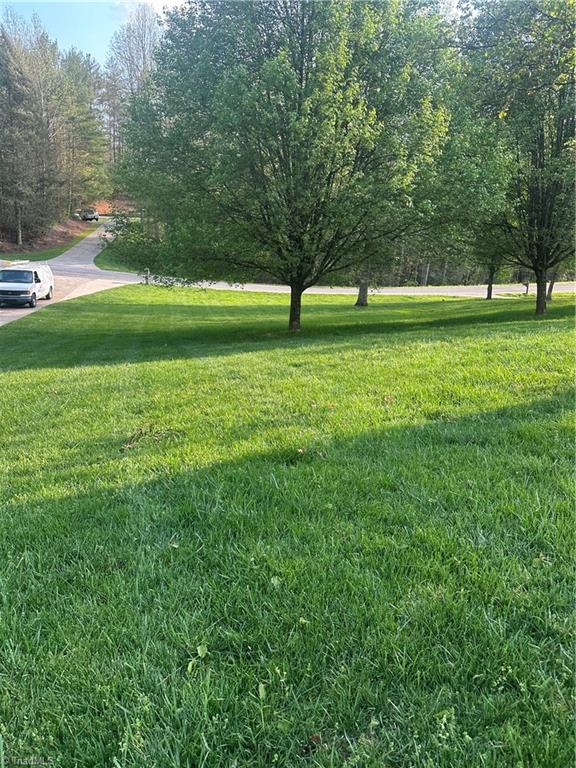 Photo 8 of 28 of 326 BRIAR CREEK Drive house