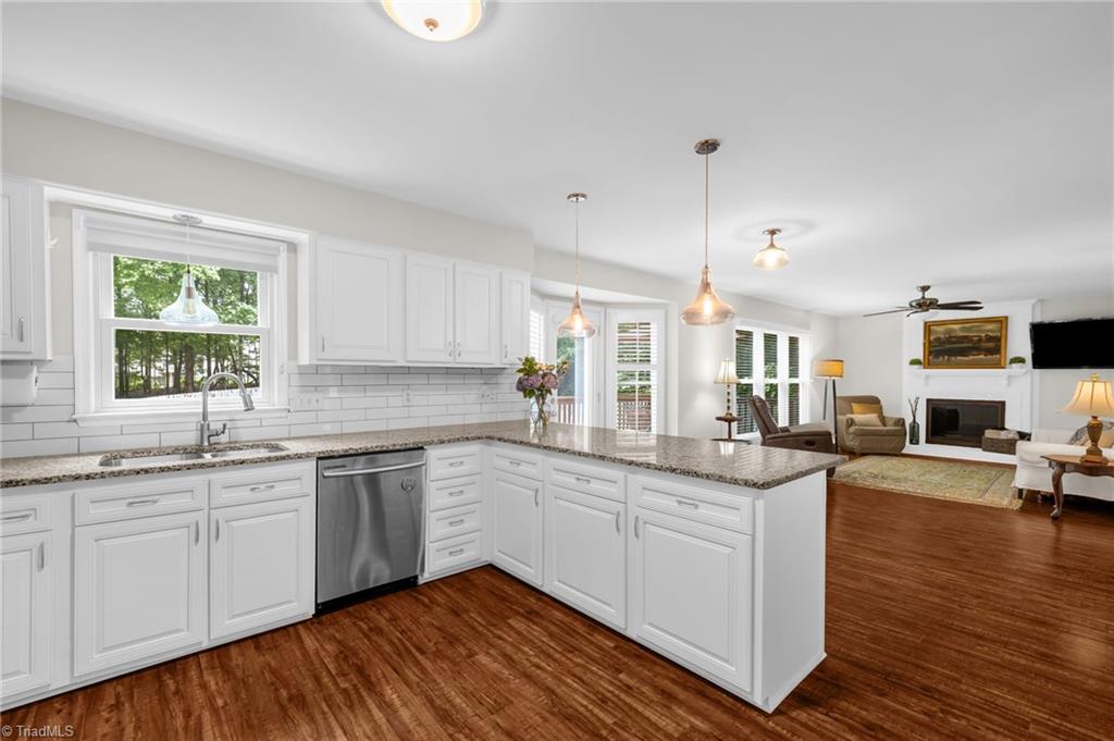 2402 Quaker Landing Road, Greensboro, North Carolina image 9
