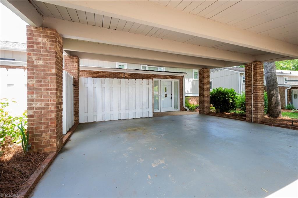 624 Riverbend Drive, Advance, North Carolina image 4