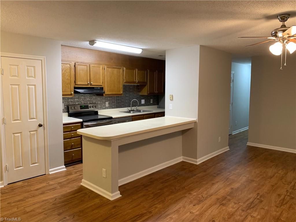 Photo of 2328 W Vandalia Road #G, Greensboro, NC 27407 (MLS # 1209714)