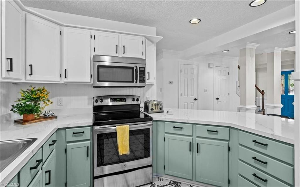 1404 Whites Mill Road, High Point, North Carolina image 11