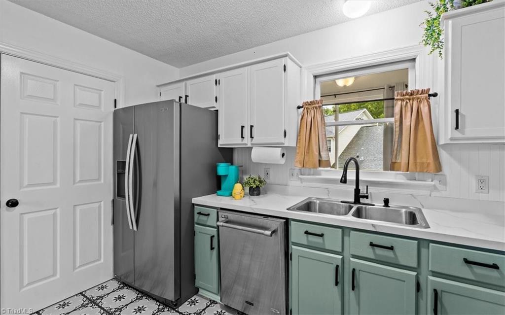 1404 Whites Mill Road, High Point, North Carolina image 13