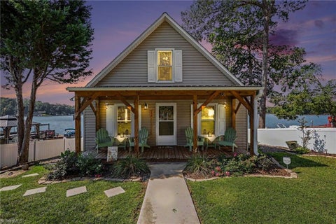 Homes For Sale - 264 Lake Drive #6<br/> Lexington, NC 27295