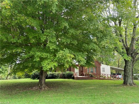 A home in Mount Airy