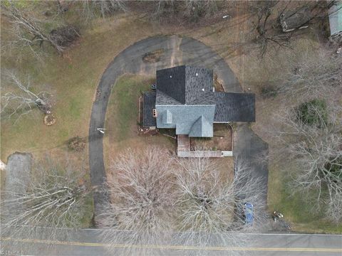 A home in Mount Airy