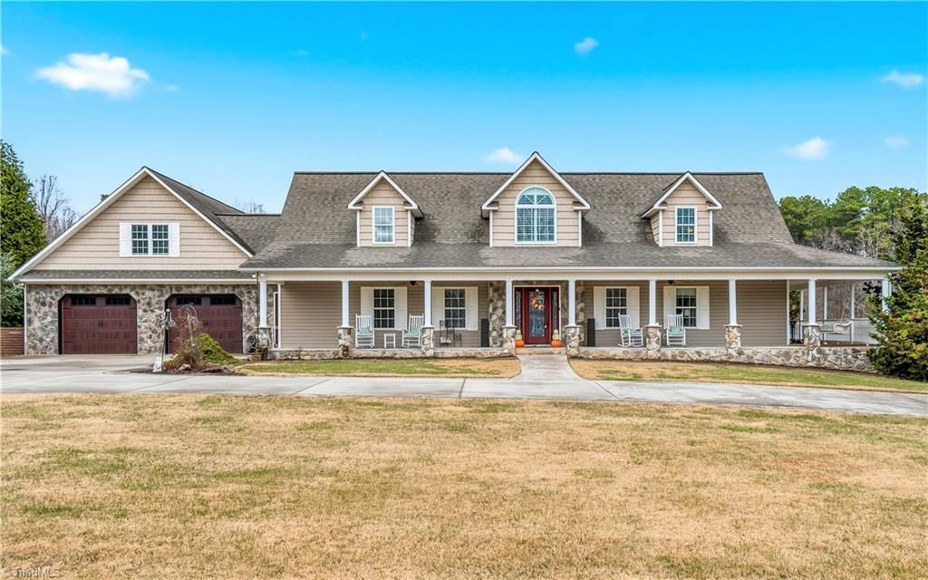 Photo of 5971 Holder Road, Clemmons, NC 27012 (MLS # 1203608)