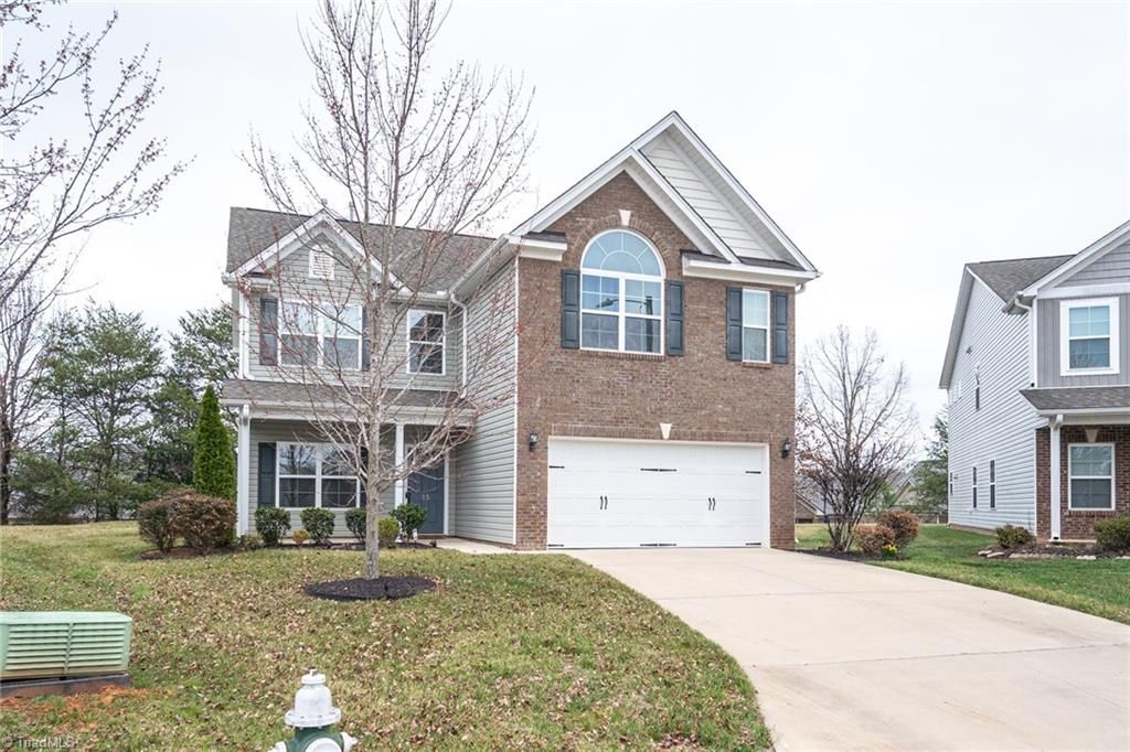 Photo of 15 Harvest Oak Court, Greensboro, NC 27406 (MLS # 1211539)
