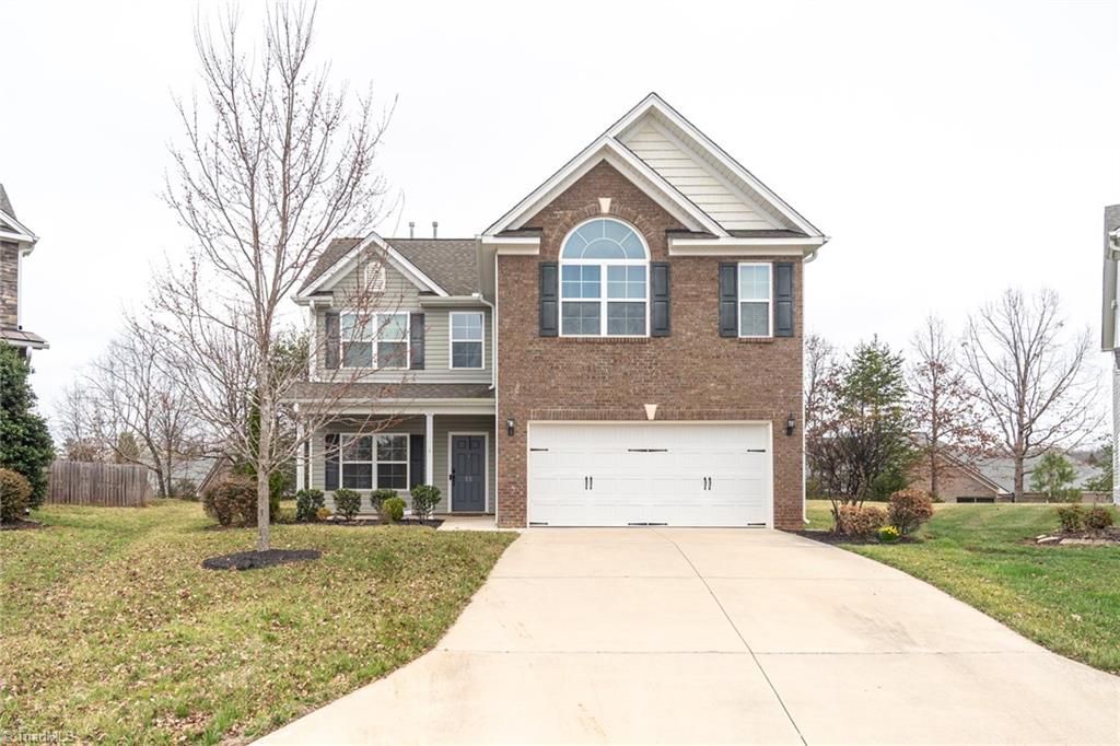 Photo of 15 Harvest Oak Court, Greensboro, NC 27406 (MLS # 1211539)