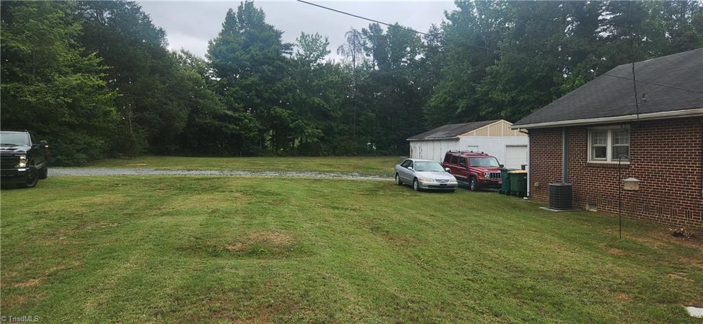 5109 Walkertown Commons Circle