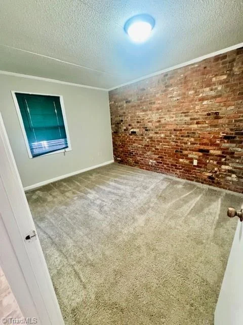 332 S Cherry Street Unit A, photo 5 of 6