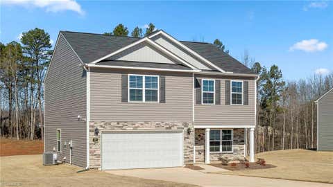 Homes For Sale - 501 Baymeade Drive<br/> Lexington, NC 27295