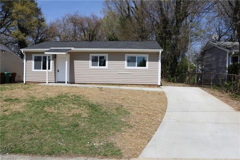 Homes For Sale - 1219 Furlough Avenue<br/> High Point, NC 27260