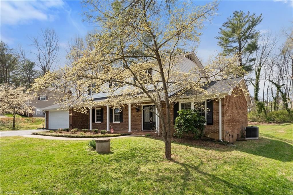 Photo of 4520 Chebar Drive, Pfafftown, NC 27040 (MLS # 1213818)