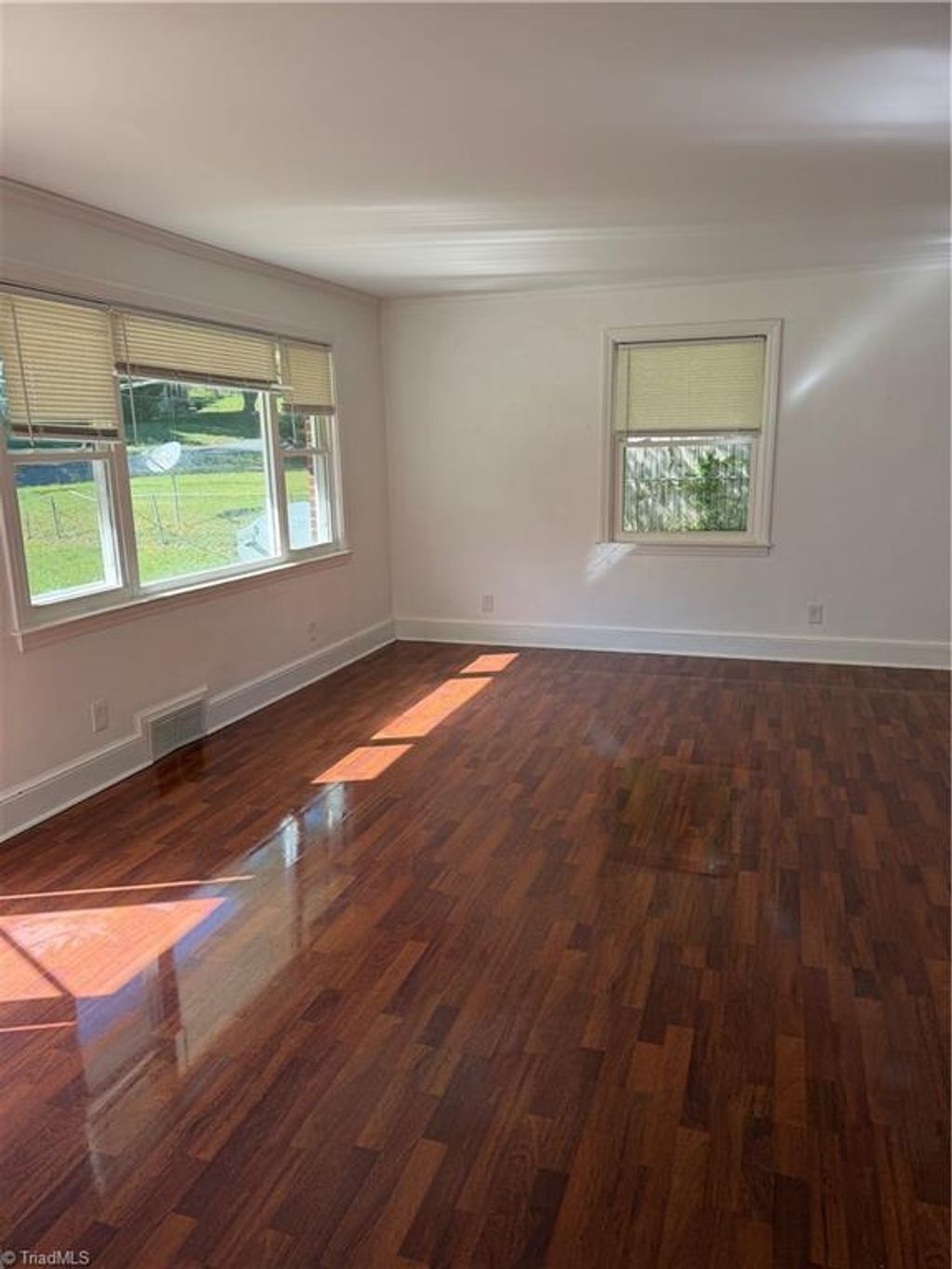 Photo of 439 Meadowview Drive, Winston-Salem, NC 27107 (MLS # 1218823)