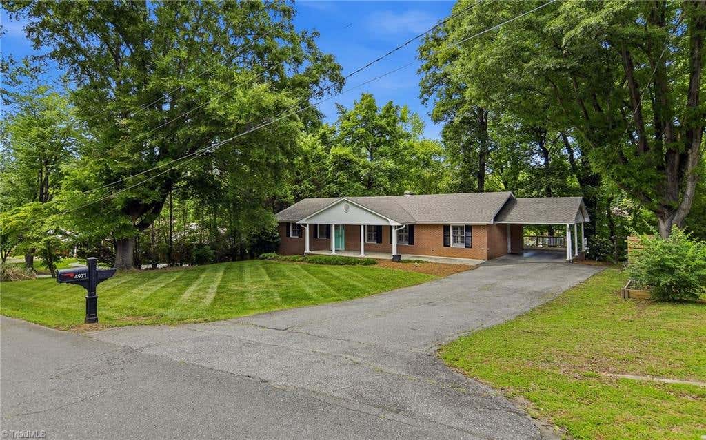 Photo of 4971 Stonington Road, Winston-Salem, NC 27103 (MLS # 1225532)