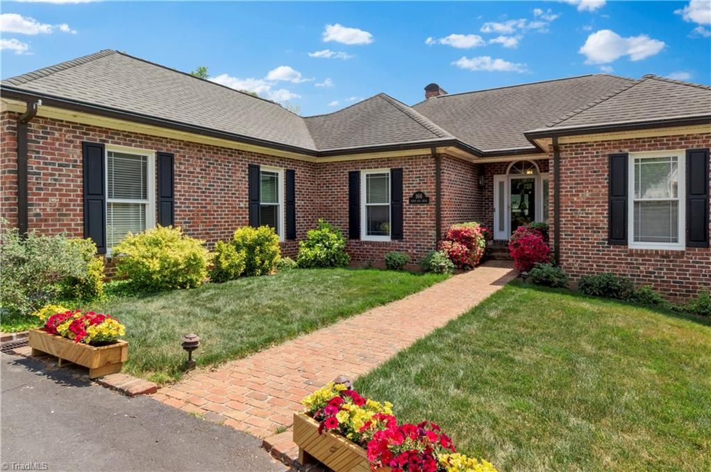 Photo of 166 River Hill Drive, Advance, NC 27006 (MLS # 1216991)