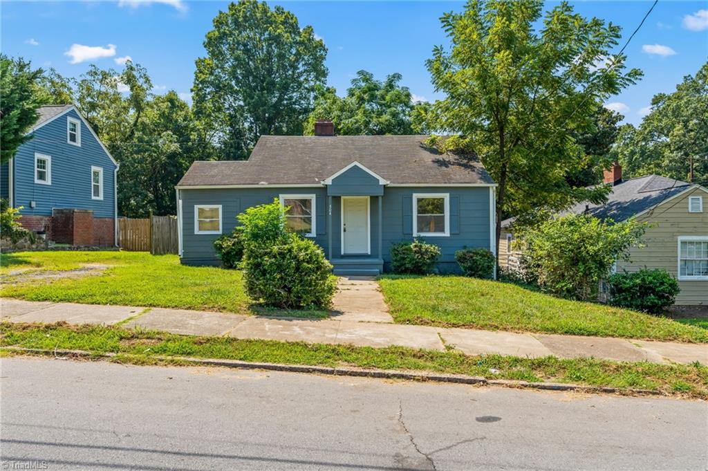 View Winston-Salem, NC 27105 house