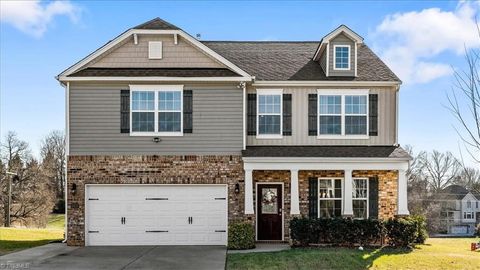 Homes For Sale - 6953 Quarter Horse Drive<br/> Randolph County, Trinity, NC 27370