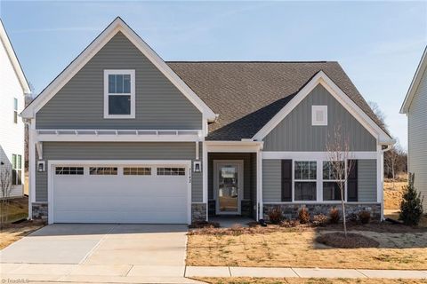 Homes For Sale - 7142 Commodity Court #49<br/> Mebane, NC 27302